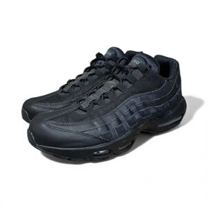 Nike Air Max 95 Triple Black Essential Men’s Size 11 Sneakers Shoes CI3705-001